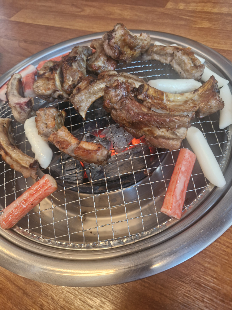 Geosigijjokgalbi (거시기쪽갈비) 1