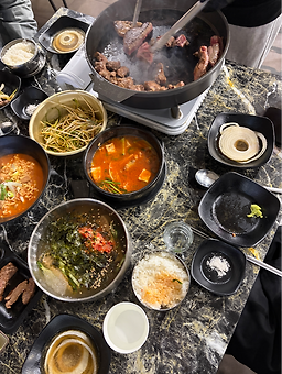 투뿔한우천국 학동역점 사진 3