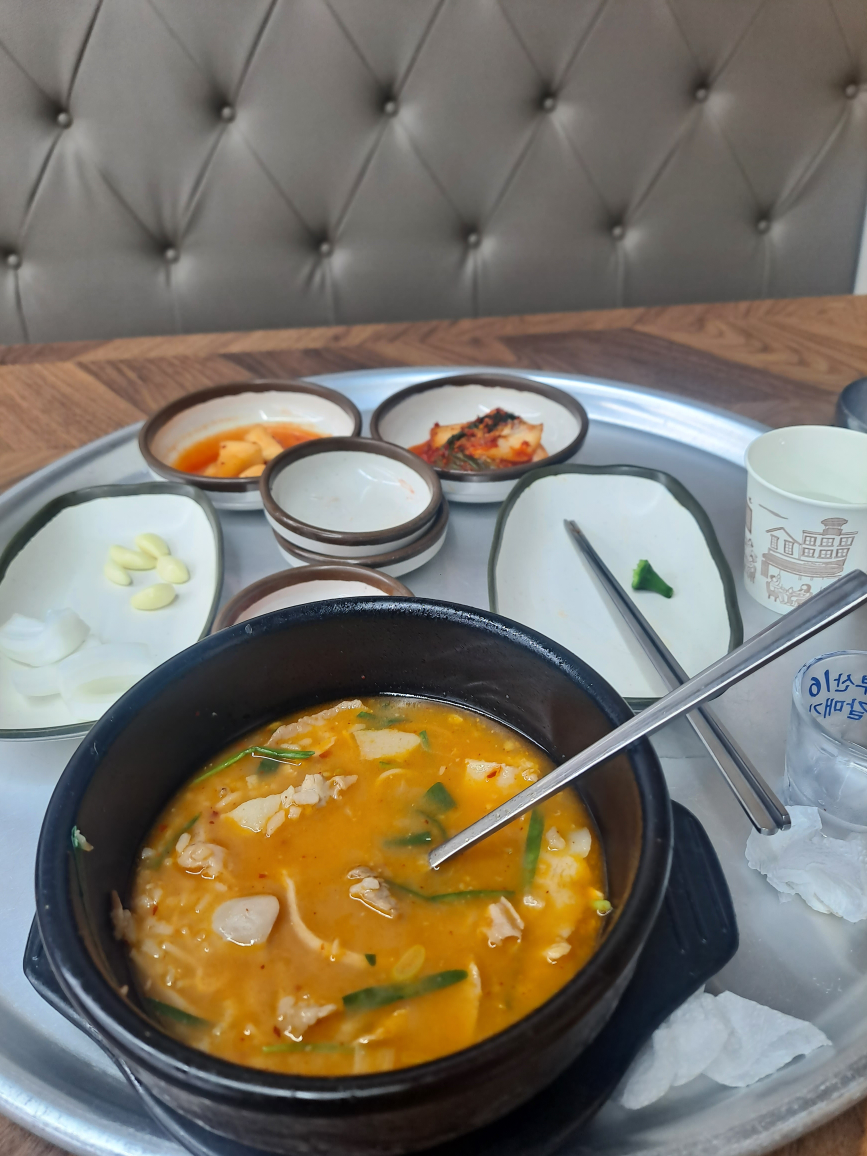 일품장원돼지국밥 4