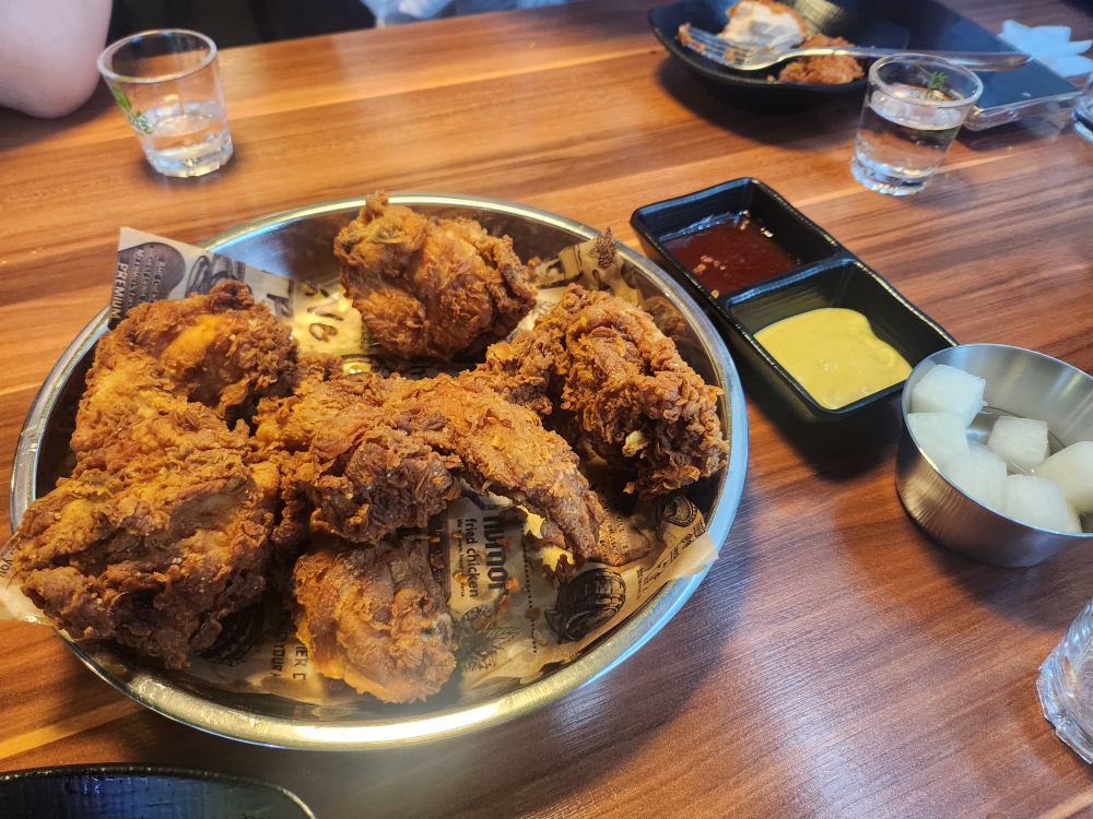 BHC치킨 동대문점 사진 4