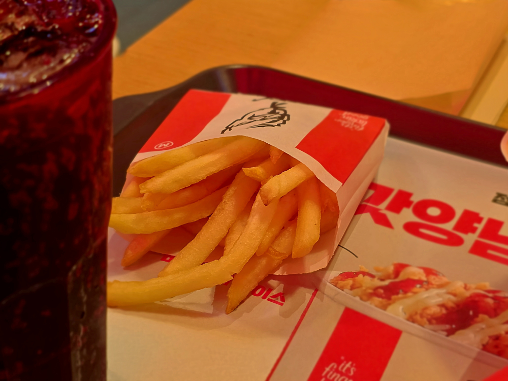 KFC 압구정로데오점 사진 2