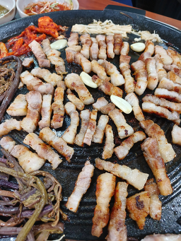 더덕솥뚜껑삼겹살 6