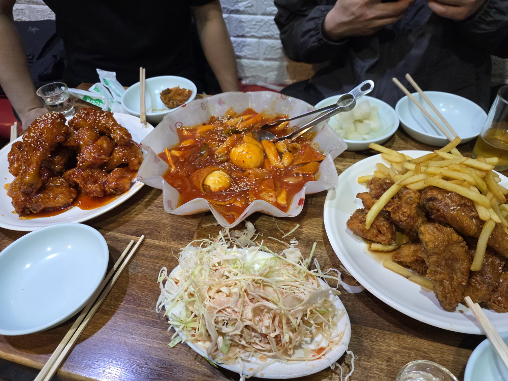 63치킨 여의도본점 사진 3
