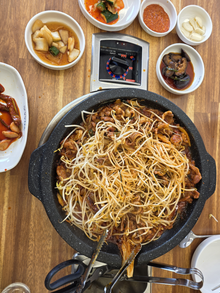 Nangnangorijecheonhasojeom (낭낭오리제천하소점) 1