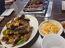 항방양육관 사진