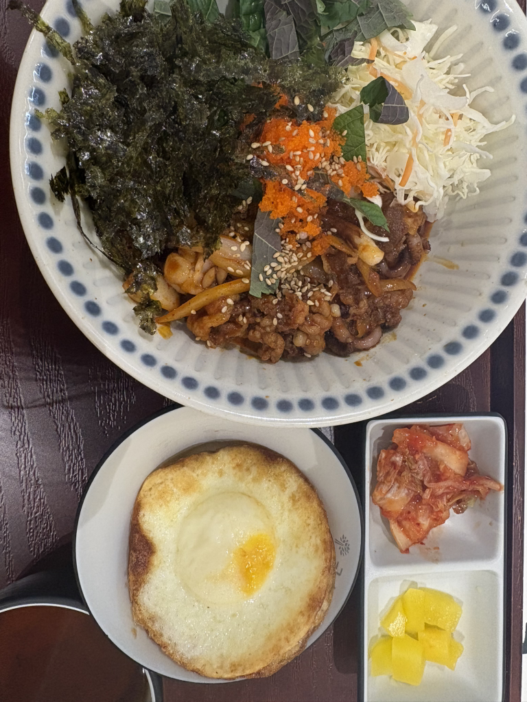 Guksunamu (국수나무) 1