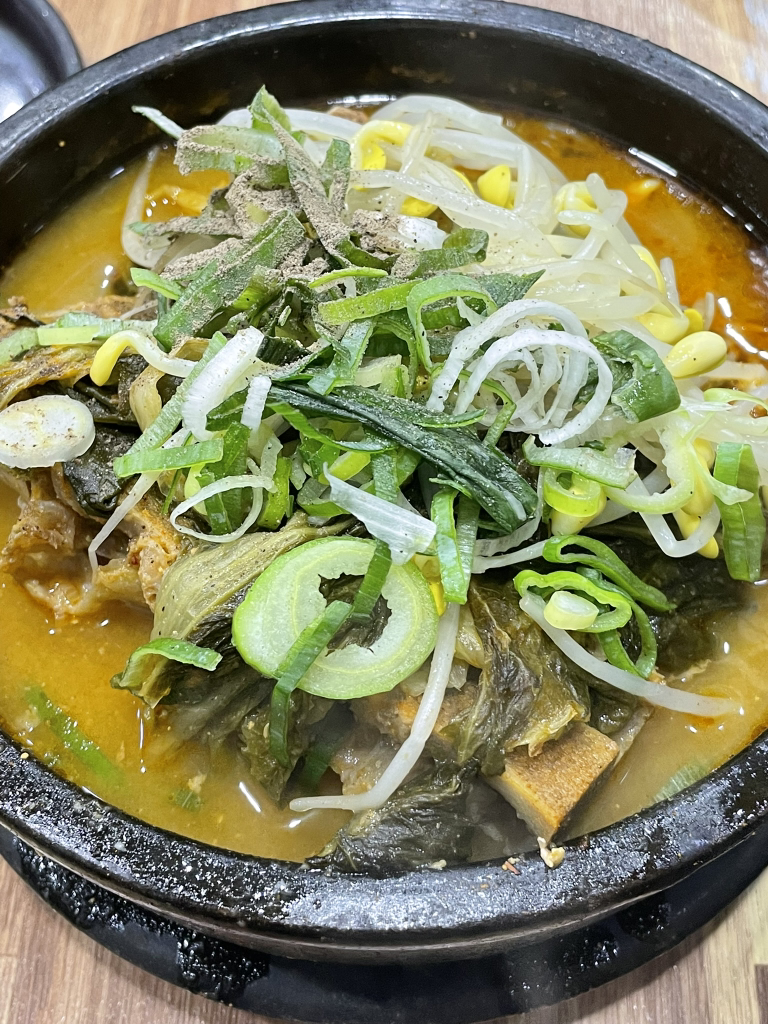 Deungppyeogamjatang 4