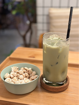 Gilmokkape (길목카페) 1