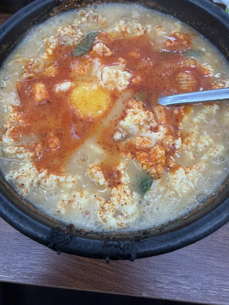 Pyeongsarisundubu (평사리순두부) 1