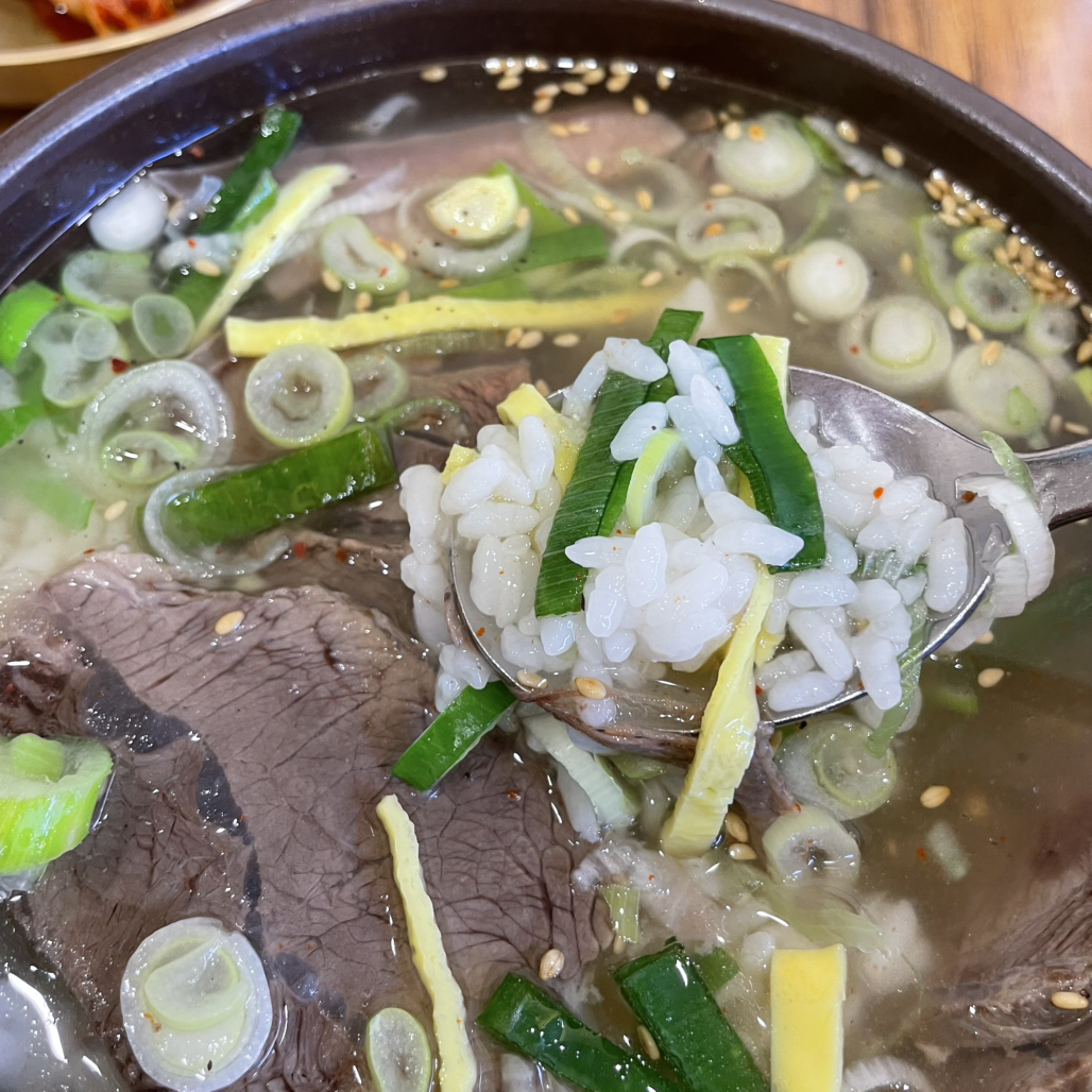 Jangsunajugomtang (장수나주곰탕) 3