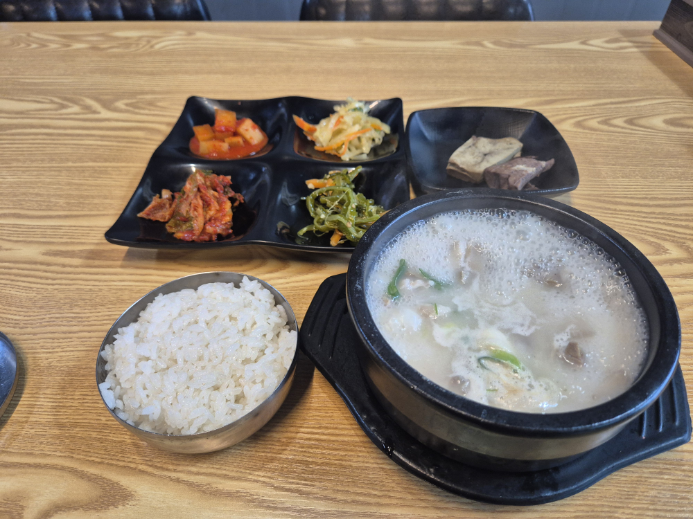 Sangjeongsundaegukbap 6