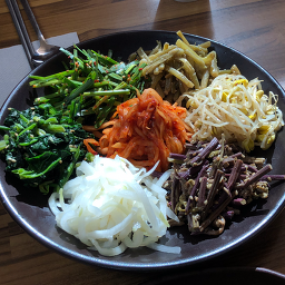Ppakkeumsali (빠끔살이) 3