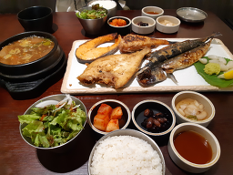 반궁 뉴코아아울렛 강남점 사진 2