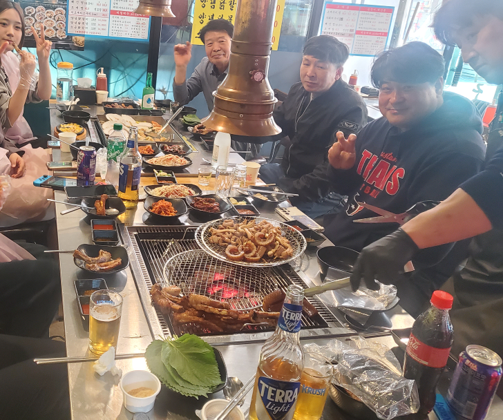 불타는조개구이&산꼼장어 1