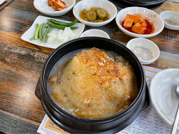 Boknurungjisamgyetang (복누룽지삼계탕) 1