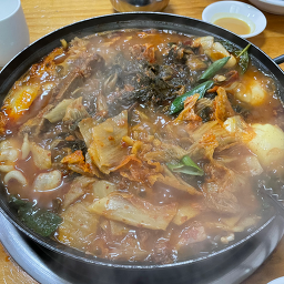 Matgamjatang (맛감자탕) 1