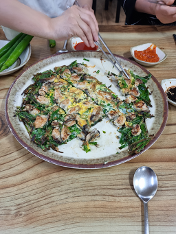 청정굴국밥전문점 4