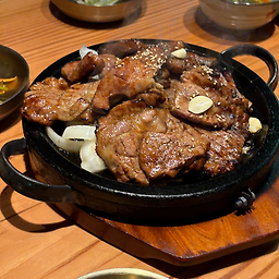 ㈜madangemodakbulhaneulendunggeundal (㈜마당에모닥불하늘엔둥근달) 2