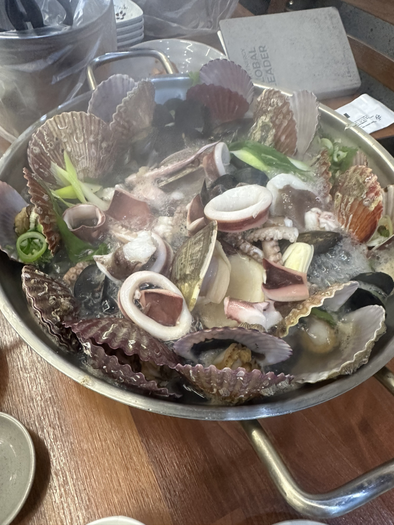 Baekhapsikdang (백합식당) 1