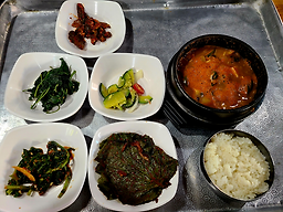 Maebongsanjang (매봉산장) 2