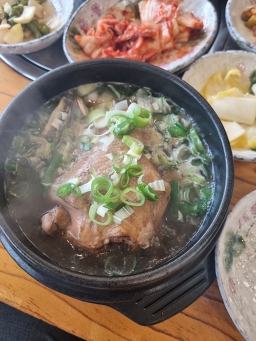 산수정능이버섯백숙 6