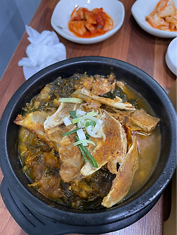 Donbadolsotgamjatang (돈바돌솥감자탕) 1