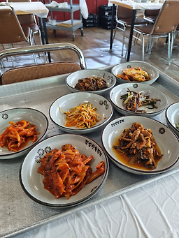 Duseungsanheukdubu (두승산흑두부) 2