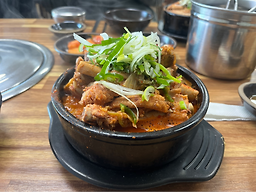 Minjigamjatang1hojeom (민지감자탕1호점) 1