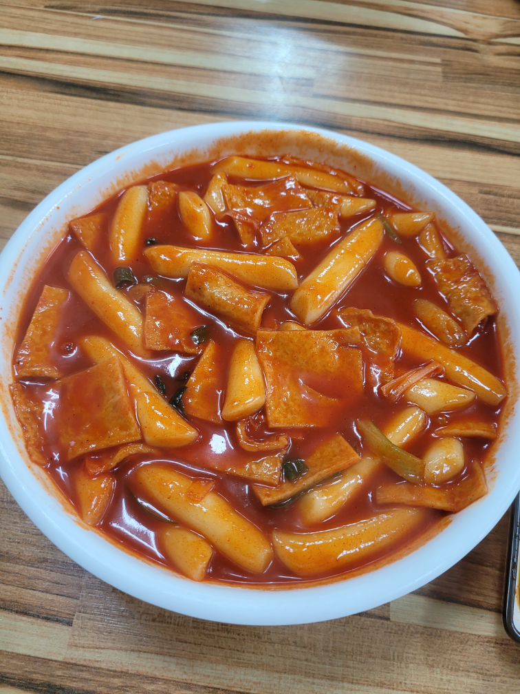 Eommamaejeom (엄마매점) 1