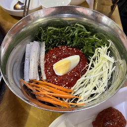 Hanssinechuncheondakgalbi (한씨네춘천닭갈비) 2