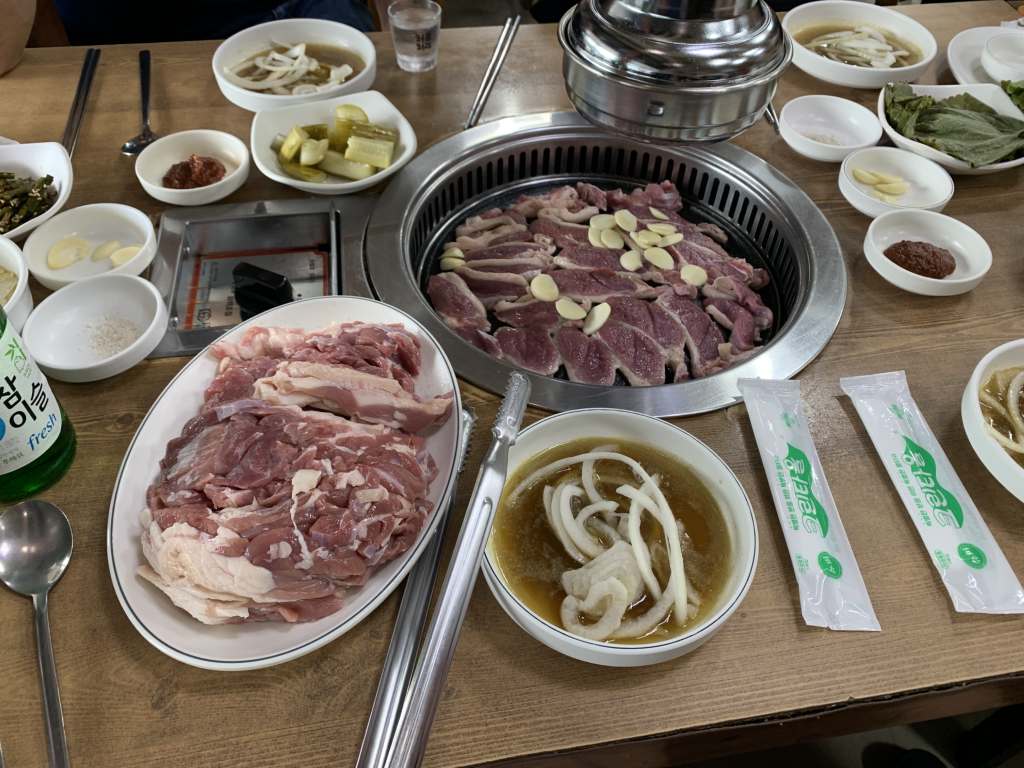 Teojutdaegam (터줏대감) 2
