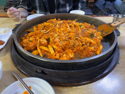 Hanssinechuncheondakgalbi (한씨네춘천닭갈비) 3