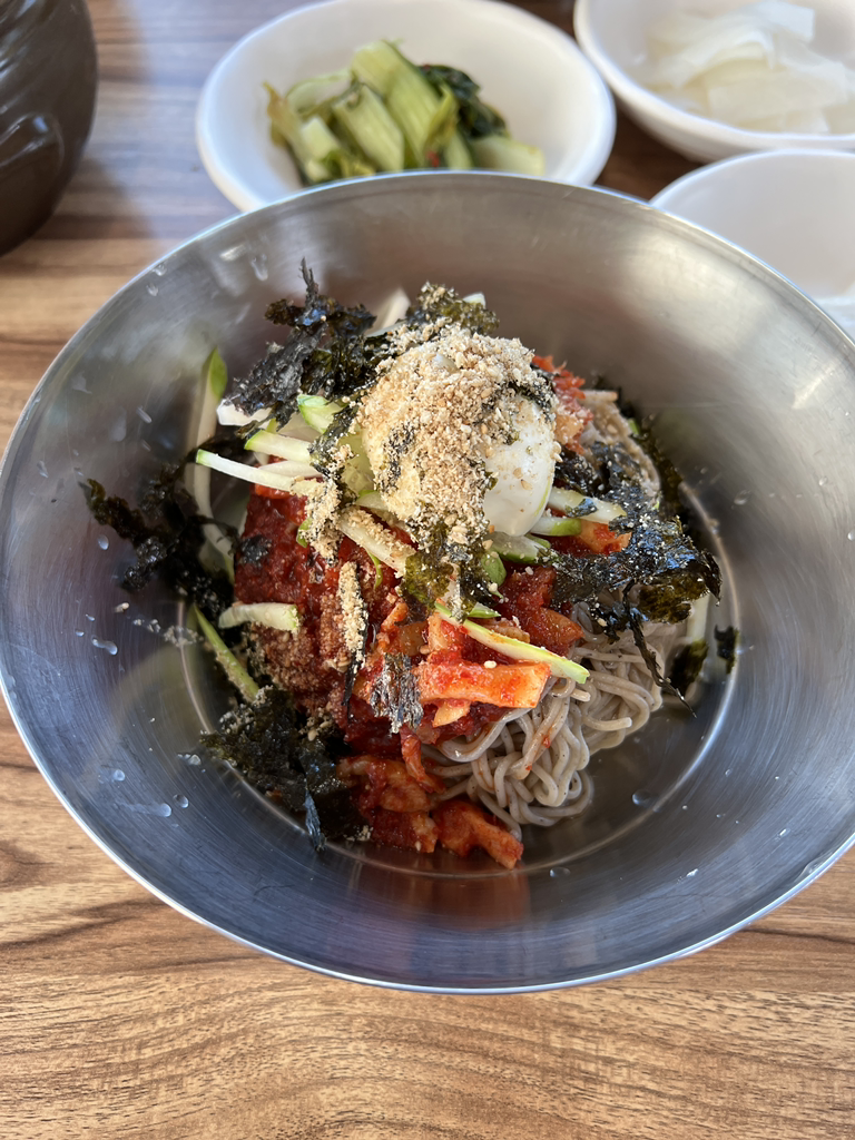 응골막국수