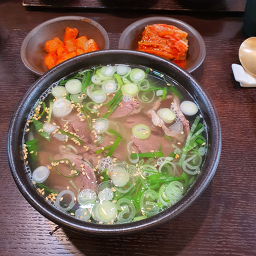 Wonnimgomtang (원님곰탕) 3