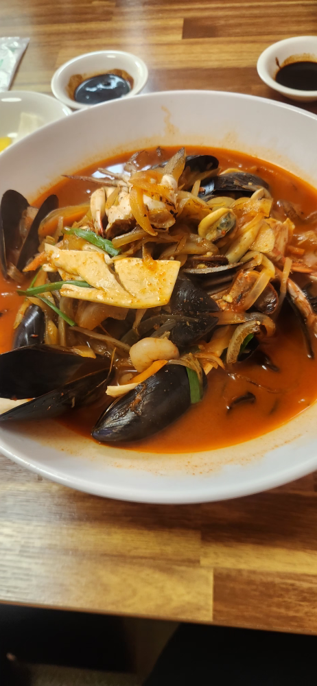 Okcheonrojaengbanjjajang (옥천로쟁반짜장) 1