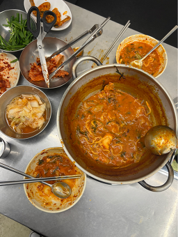 Keunjipdakhanmari (큰집닭한마리) 2