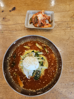 Yunganekalguksu (윤가네칼국수) 2