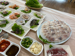 Namdohoetjip (남도횟집) 3