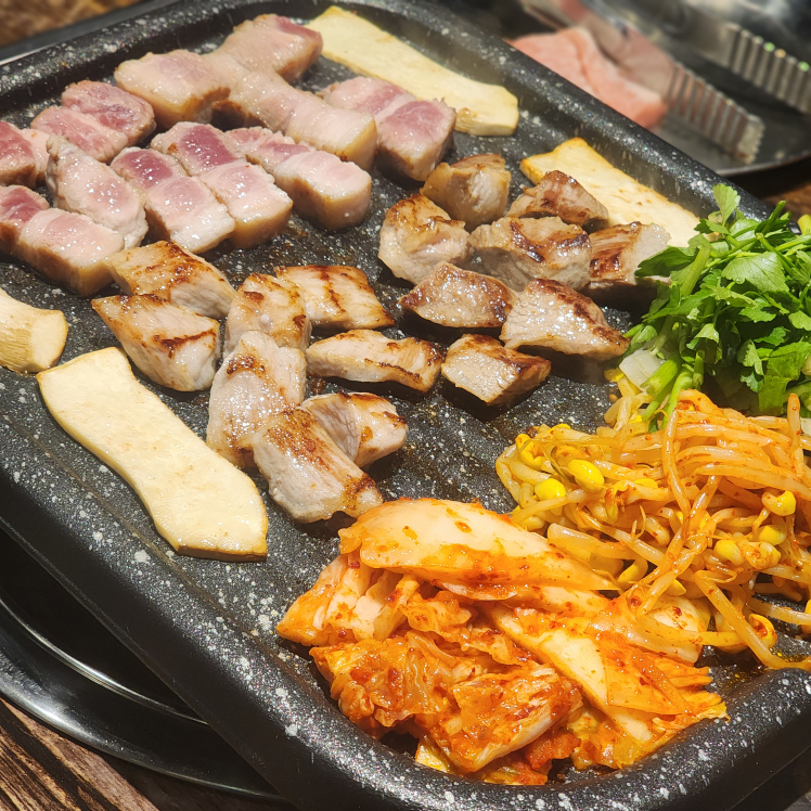 Hyeongjejip 3