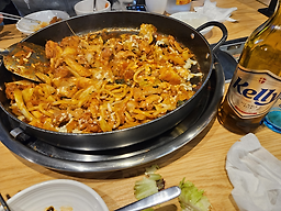 Geosigidakgalbi (거시기닭갈비) 1