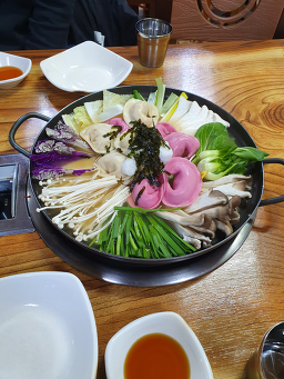 Owolaemandujeongol 4