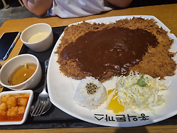Hongikdonkkaseu (홍익돈까스) 1