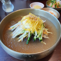 Eolchigi (얼치기) 2