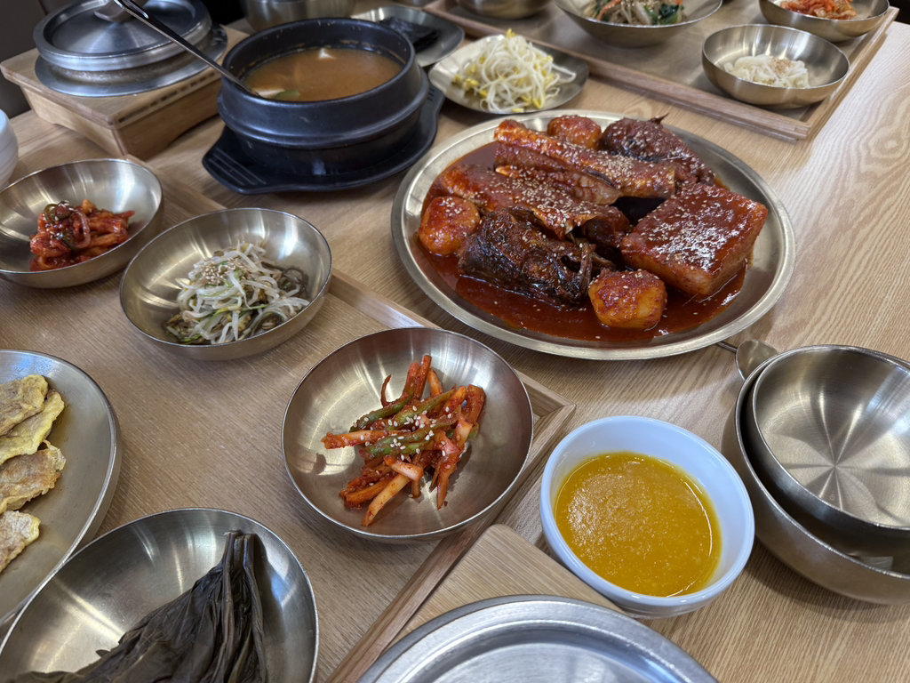 Hyojaebueok/seupeiseujakateusenteo 5