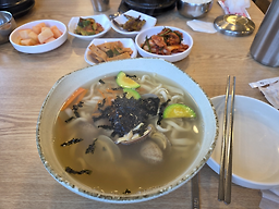 정여사손칼국수 1