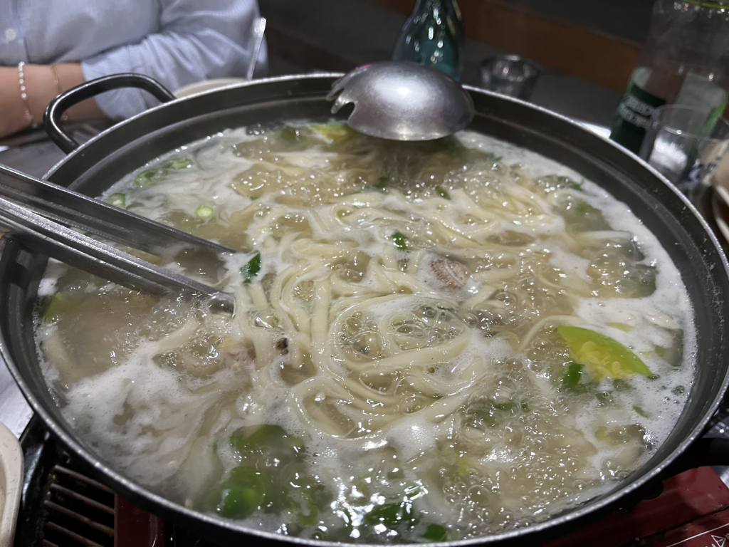 영통이모네조개구이 사진 2