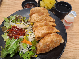 Sechangmandu (세창만두) 1