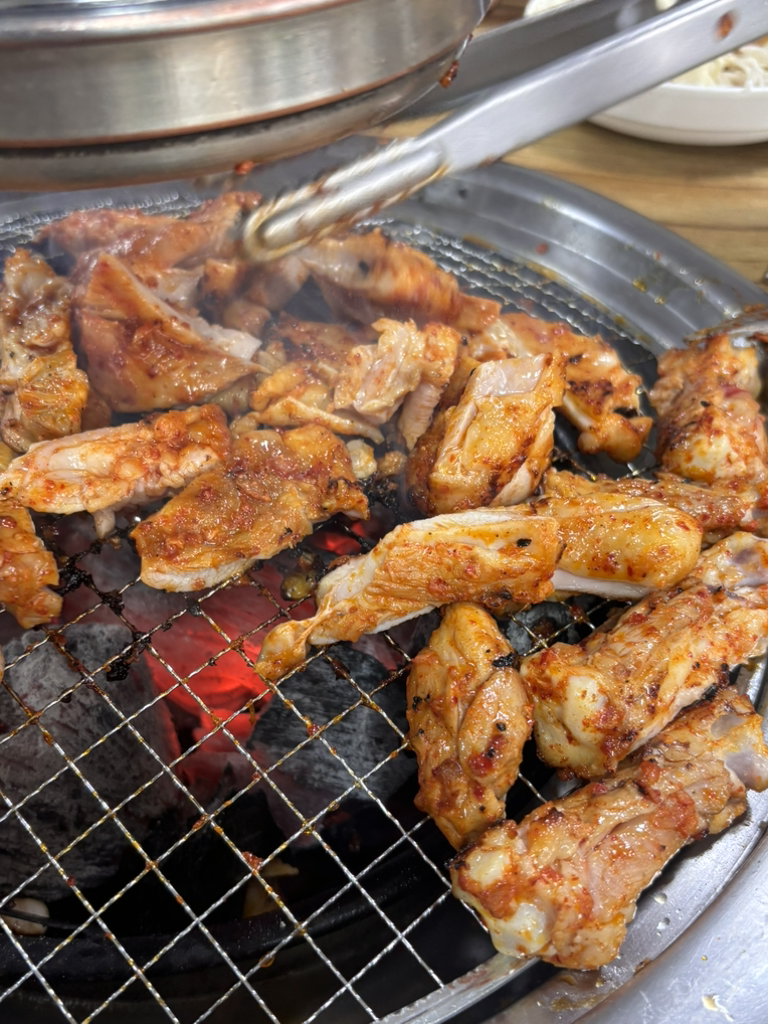 금병산숯불철판닭갈비 1