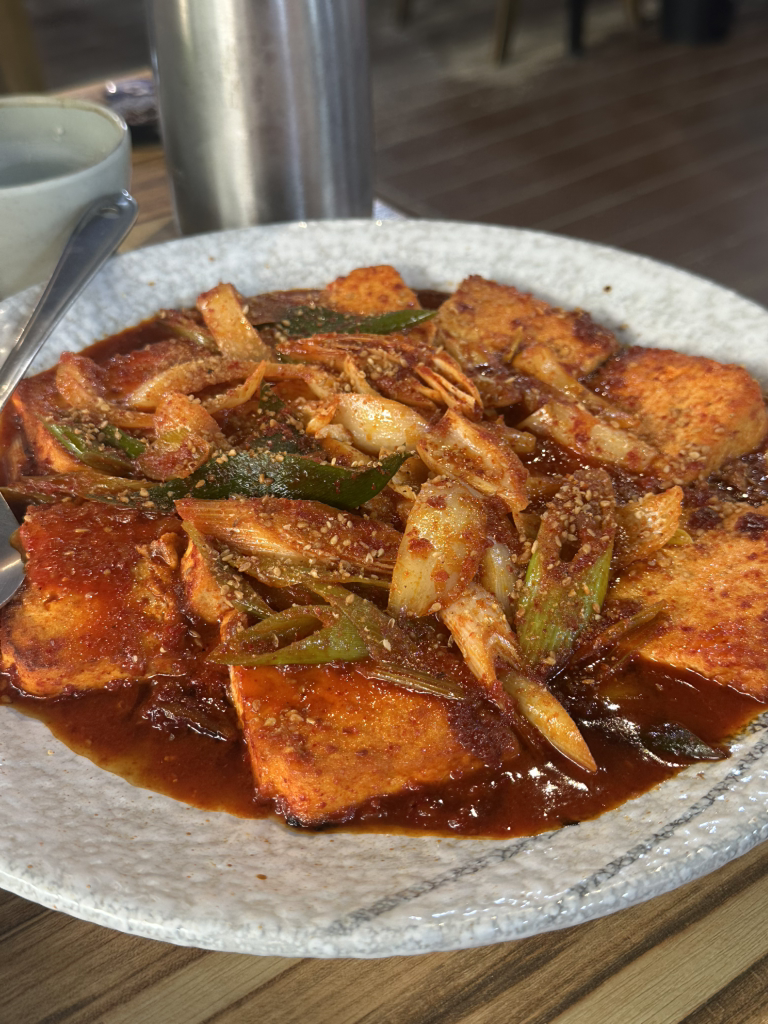 Joeunsikpumsinseonhandubujip (조은식품신선한두부집) 1