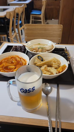 Hyeonseoninetteokboki (현선이네떡볶이) 2